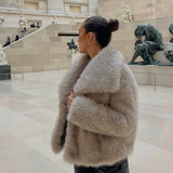 Macy | Luxuriöse Kunstfell-Jacke – Stilvoll, Kuschelig und Zeitlos Zendoo.de