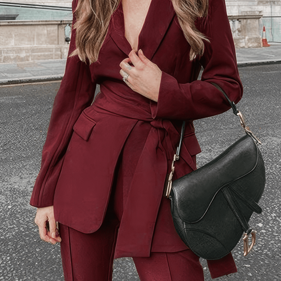 Outfit-Ideen für den Herbst 2025: Von Strickkleid bis Oversized Blazer