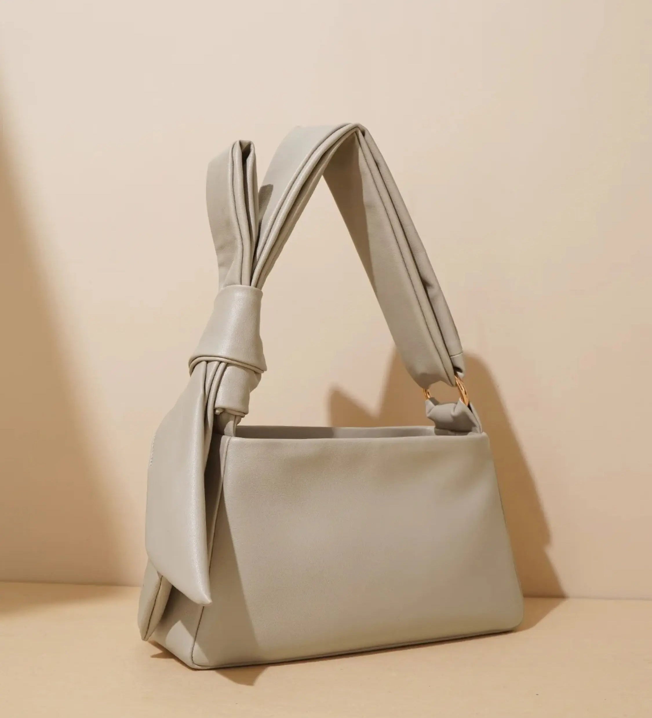 Edith | Minimalistische Leder-Umhängetasche mit Knotengriff
