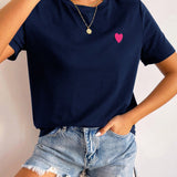 Basic Damen T-Shirt mit Herz-Detail – Minimalistisch, Casual & Kombinationsstark