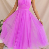 Elegantes Tüllkleid – Halterneck Midikleid mit A-Linie & Schleierkragen