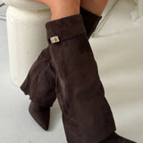 Evy | Elegante Damenstiefel aus hochwertigem Suede mit goldenen Akzenten