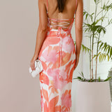 Figurbetontes Maxikleid – Sommerkleid mit Spaghettiträgern & Blumenprint