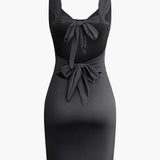 Amara | Tie-Back Bodycon Minikleid – Sinnliche Silhouette für besondere Anlässe