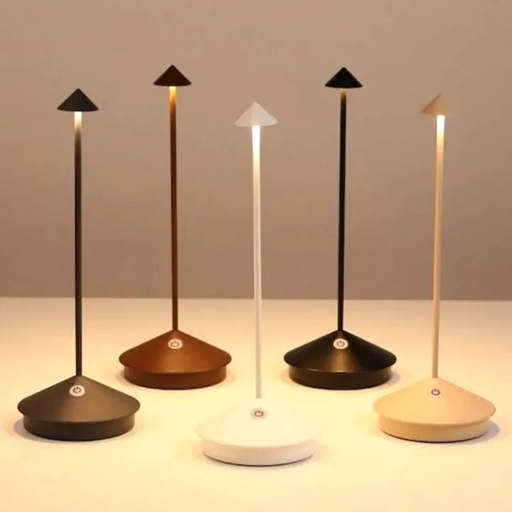 Elegante LED-Tischlampe für Restaurants – Warmweißes Licht, kabellos, dimmbar