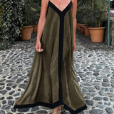 Adeltraud | Fließendes V-neck Maxi-Kleid mit kontrastreichen Details