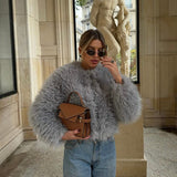 Manteau Court en Fausse Fourrure Élégant