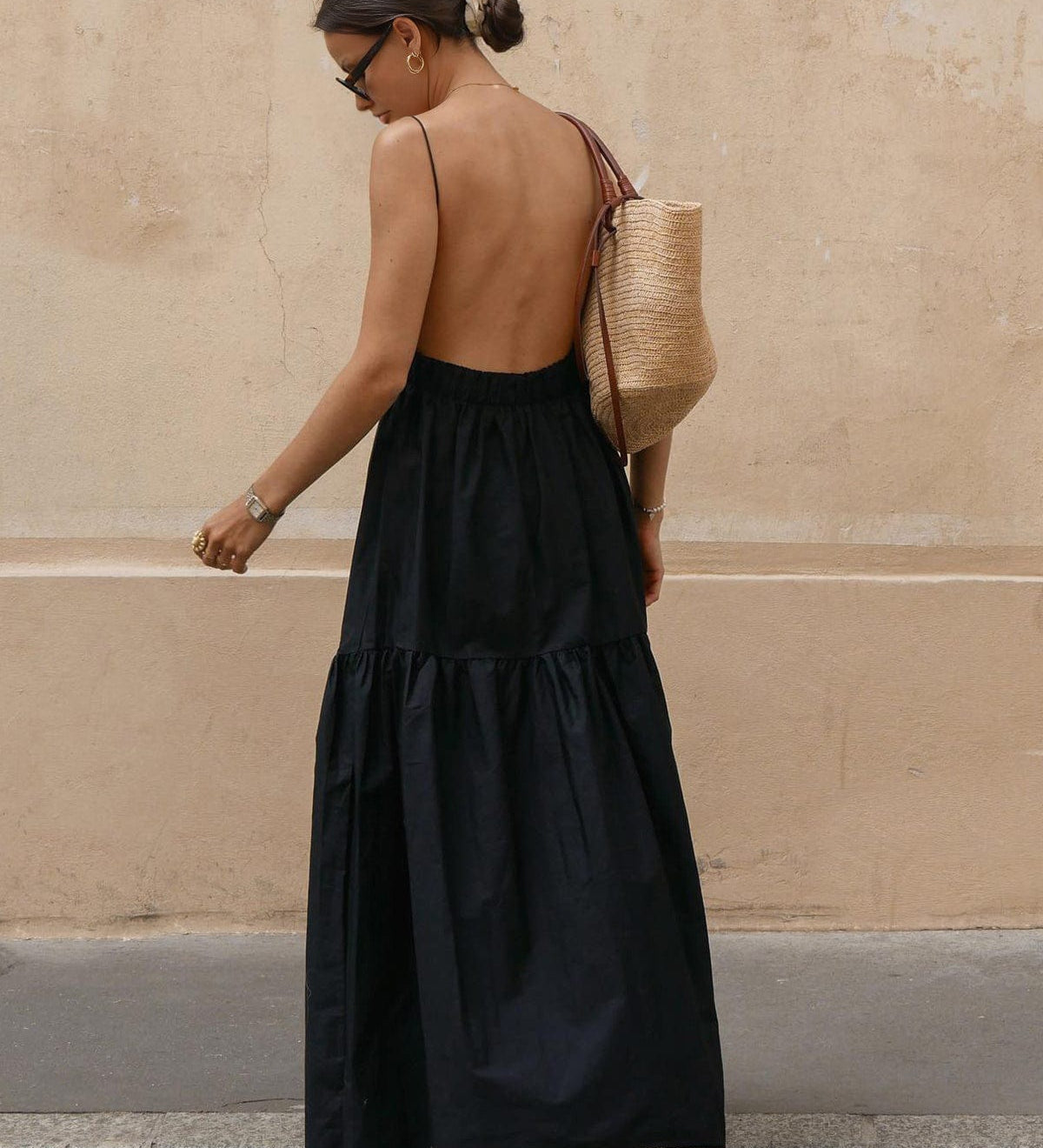 Lou | Lässiges Rückenfreies Sommerkleid mit Dekolleté