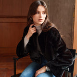 Elegante Kurzjacke aus Kunstfell – Stilvoll & Vielseitig