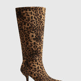 Auffällige Damenstiefel mit Leopardenmuster | Spitze Form & Absatz