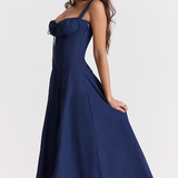 Sophia | Feminines Midikleid mit Corsage, Trägern & schwingendem Rock