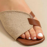 Yara | Beigefarbene Sandalen mit Lederakzenten