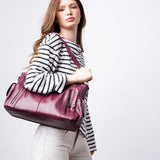 City-Handtasche mit Crossbody-Option und praktischen Fächern
