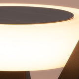 Solarbetriebene LED-Außenlampe mit geometrischem Design