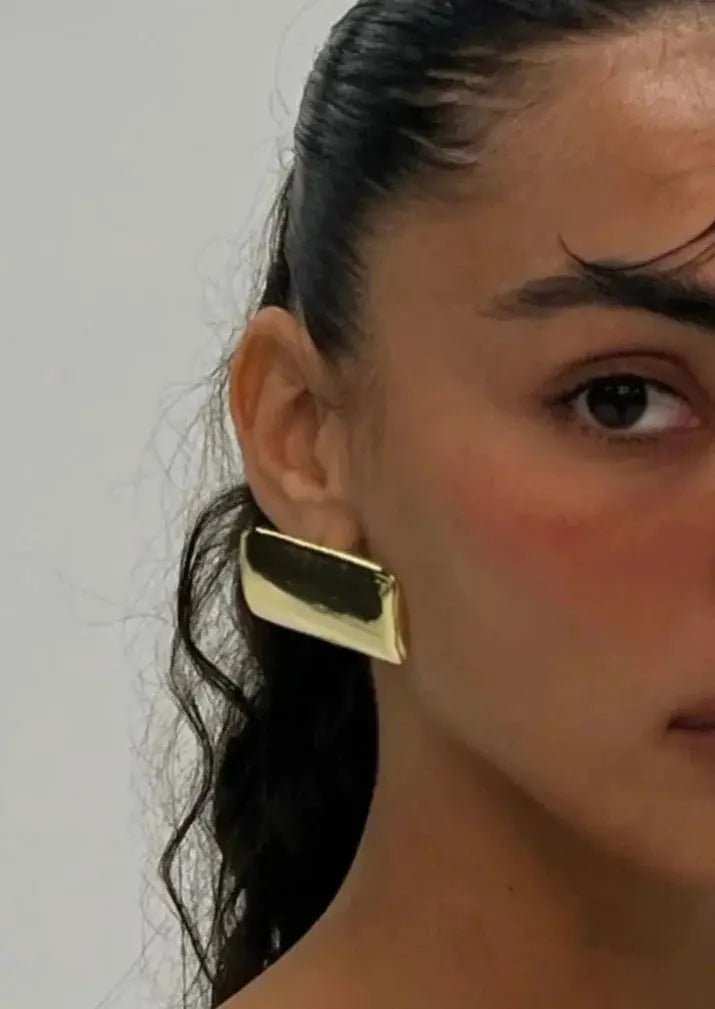 Emilia | Zeitlose Adriana-Ohrhänger in Gold Zendoo.de