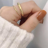 Aria | Gold Ton Glänzen Unendlicher Bandring