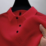 Elegantes Polo Shirt mit klassischem Kragen und modernem Design