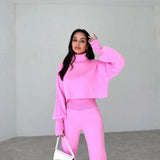 Modisches Zweiteiler Set mit Rollkragen Pullover und Hose – Trendiger Streetstyle Look