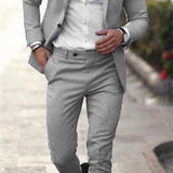 Eleganter Herrenanzug Zweiteilig – Schmal geschnittenes Sakko mit Hose für Business und besondere Anlässe