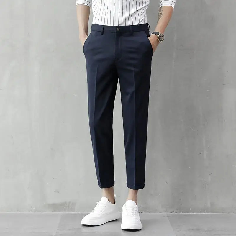 Lukas | Elegante Herrenhose, zeitloses Design und eine perfekte Passform