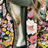 Flora | Blumenmuster Jacke von Rosalie Zendoo.de