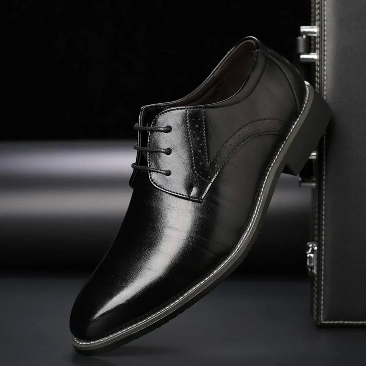 Eleganter Business Schnürschuh für Herren – Stilvoller Komfort für Büro & Freizeit