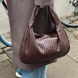 Charlyne | Große geflochtene Hobo-Tasche