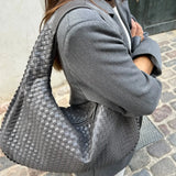 Charlyne | Große geflochtene Hobo-Tasche