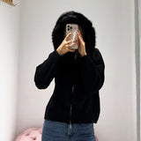 Damen Strickjacke Grau mit Kapuze und Kunstpelz – Warme Winterjacke