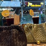 Mave | Luxuriöse Damen-Tasche mit goldener Kette