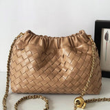 Mave | Luxuriöse Damen-Tasche mit goldener Kette