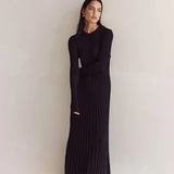 Lilli | Schwarzes Geripptes Maxikleid