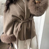 Damen Mantel mit Kunstfellbesatz – Eleganter Winter Kurzmantel