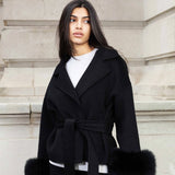 Damen Mantel mit Kunstfellbesatz – Eleganter Winter Kurzmantel