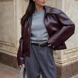 Mirabelle | Modische Kunstlederjacke in Weinrot