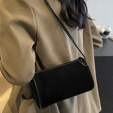Emily | Elegante Schultertasche aus Wildleder