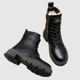 Winterstiefel aus schwarzem Leder - Delphine Zendoo.de