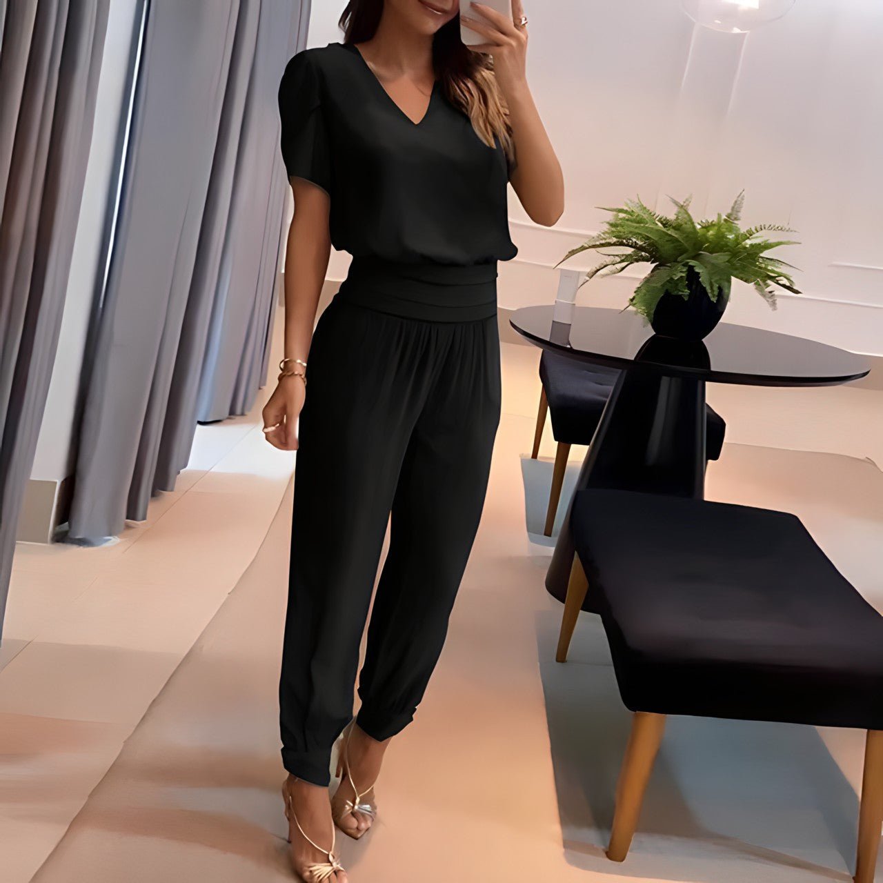 Damen Sommer Zweiteiler mit modernem Print und V-Ausschnitt