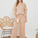 Eleganter Zweiteiler mit Kurzarm Oberteil & Weitbein Hose – Komfortabler Freizeit Look