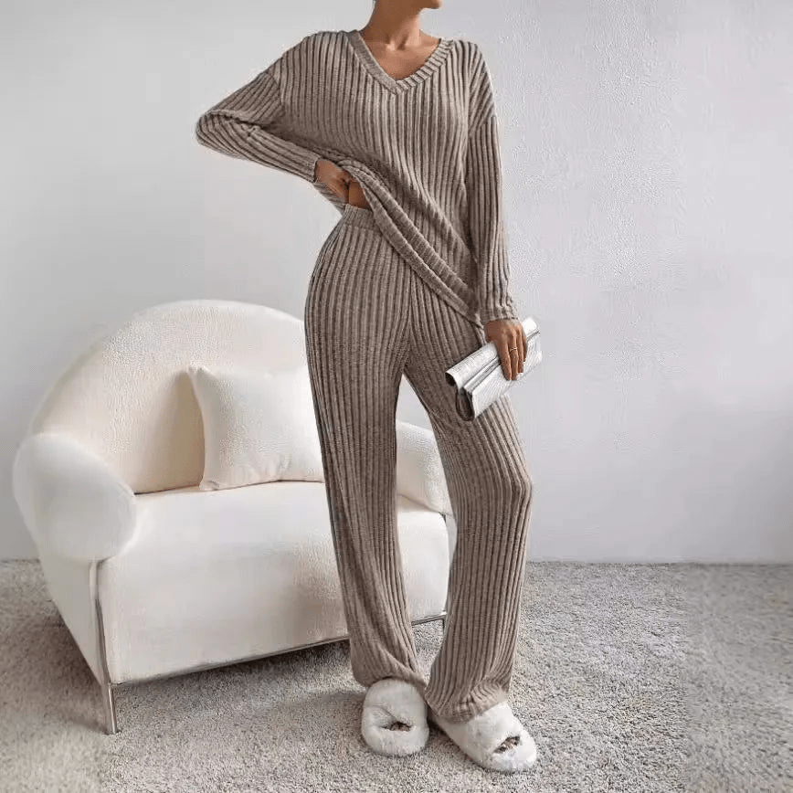 Damen Zweiteiler Strick Set mit V-Ausschnitt und weitem Schnitt