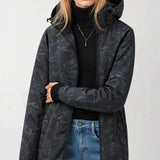 Outdoor Jacke mit Kapuze – Leichte Übergangsjacke für Freizeit und Outdoor