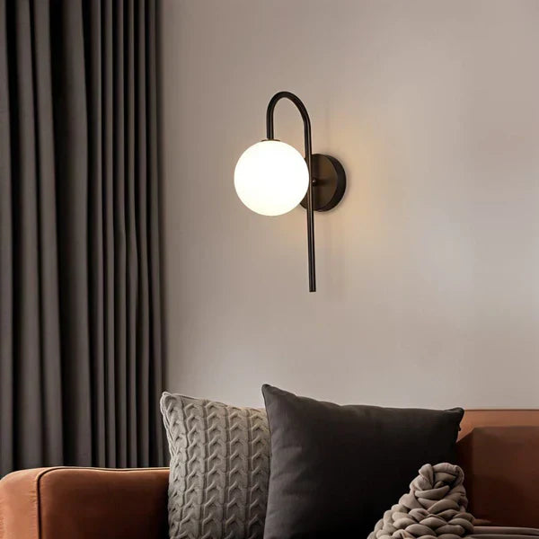 Moderne Kugel Wandleuchte – Elegante LED Wandlampe im Gold Design