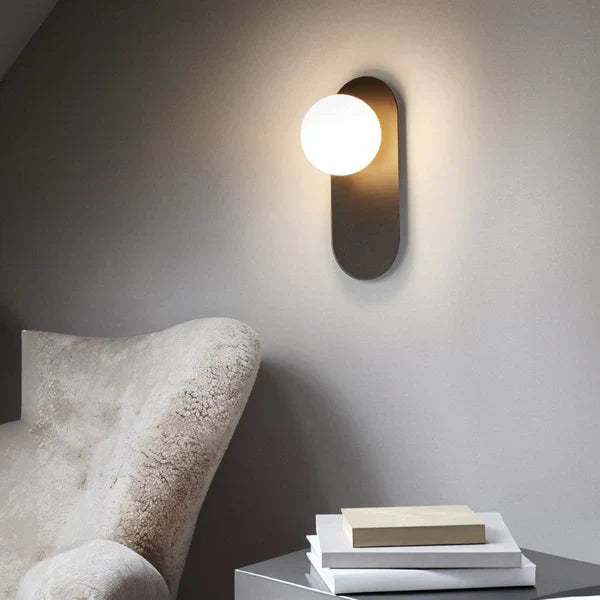 Moderne Kugel Wandleuchte – Elegante LED Wandlampe im Gold Design