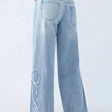 Trendige Wide-Leg Jeans mit Herz-Patch-Details