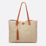 Mira | Große Strohtasche mit langen Tragehenkeln & Deko-Pompon – Sommerlicher Shopper aus Naturmaterial