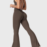 Serafina | Backless Flare Jumpsuit mit verstellbaren Trägern