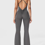 Serafina | Backless Flare Jumpsuit mit verstellbaren Trägern